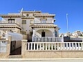 Semidetached Villa with 2 bedrooms, roof terrace y parking privado en Lomas de Cabo Roig * in Ole International