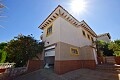 Detached villa with 3 bedrooms and private garden near Villamartin * in Ole International