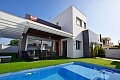 Vrijstaande villa met 3 slaapkamers in Mil Palmeras   * in Ole International