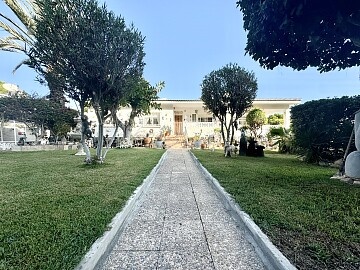 3 bedroom large villa near the beach in Punta Prima in Ole International